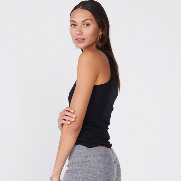 NWT Monrow Narrow Tank in Black - Picture 2 of 3